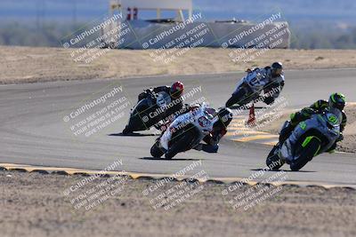 media/Dec-04-2022-CVMA (Sun) [[e38ca9e4fc]]/Race 9 Supersport Middleweight Shootout/